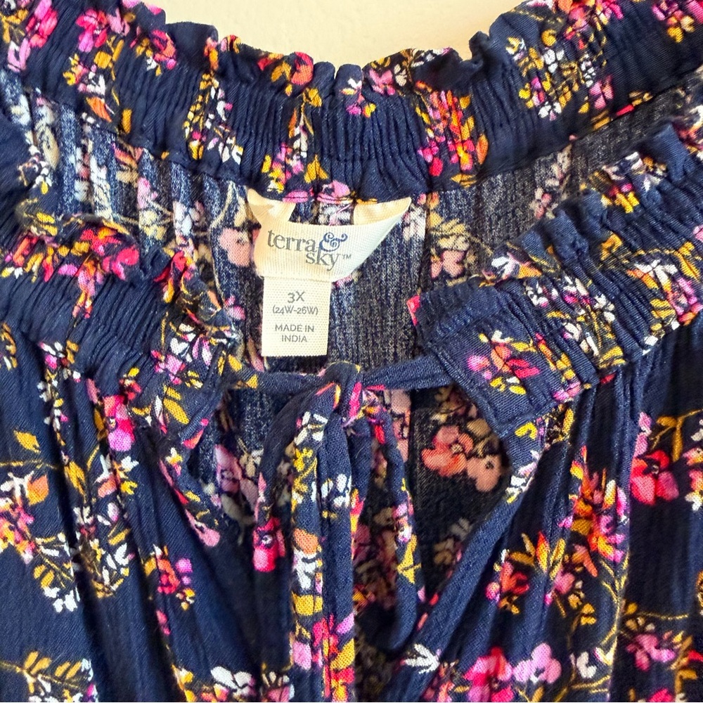 Terra & Sky Floral Print Maxi Dress - Navy and Pink - Picture 6 of 8